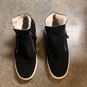 Steve Madden Fur Lined Shoes